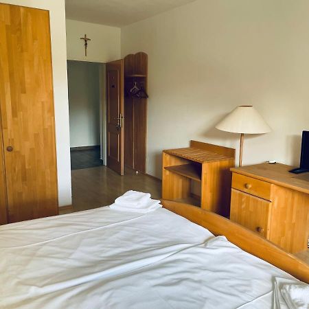 Stiftstaverne Klein Mariazell エクステリア 写真